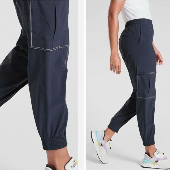 NEW Athleta Chelsea Utility Jogger, NAVY ,size 4 - Picture 2 of 16